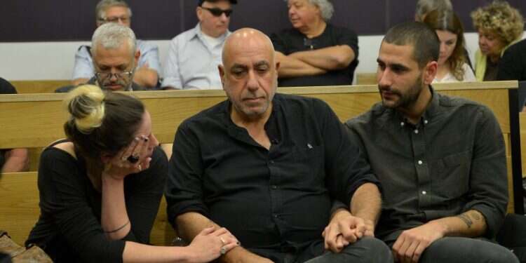 הכרעת הדין ניצב בדימוס ניסו שחם. צילום: יוסי זליגר צילום: יוסי זליגר