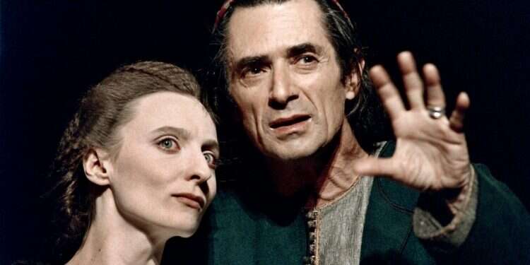 מתוך המחזה צילום: AFP