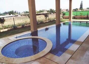 חלום: דירות יוקרה עם בריכת שחיה