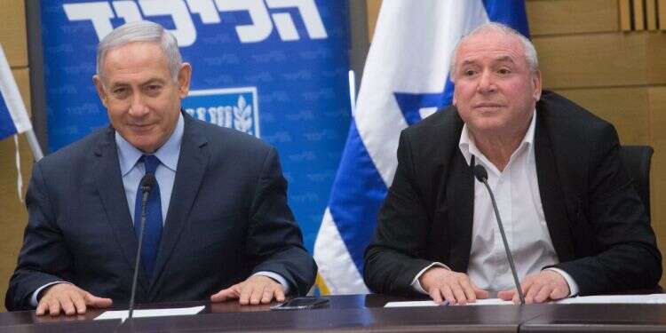 אמסלם ונתניהו. צילום: פלאש 90 צילום: פלאש 90