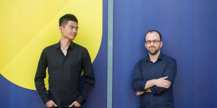 עמית אלעזר ודזואו יון־פנג. צילום: אבישג שאר-ישוב צילום: אבישג שאר-ישוב