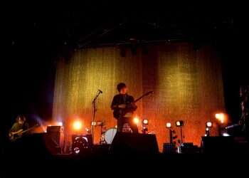 להקת "ארקטיק מאנקיז". צילום: EPA