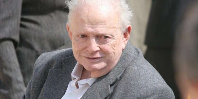 טומי לפיד. צילום: מרים צחי צילום: מרים צחי