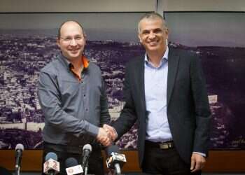 משה כחלון ואבי ניסנקורן. צילום: פלאש 90