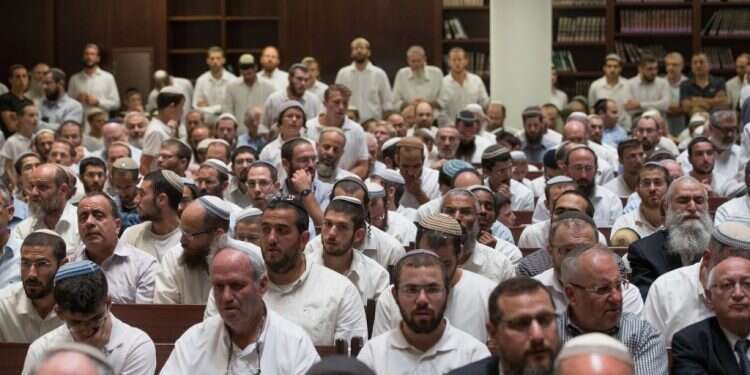 כנס של הציונות הדתית (למצולמים אין קשר לנאמר בכתבה). צילום: יונתן זינדל, פלאש90 צילום: יונתן זינדל, פלאש90