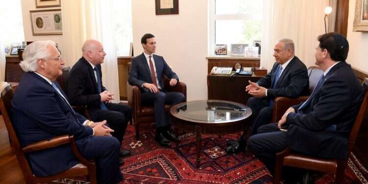 נתניהו, דרמר, פרידמן, גרינבלט וקושנר. צילום: צילום: US EMBASSY JERUSALEM צילום: US EMBASSY JERUSALEM