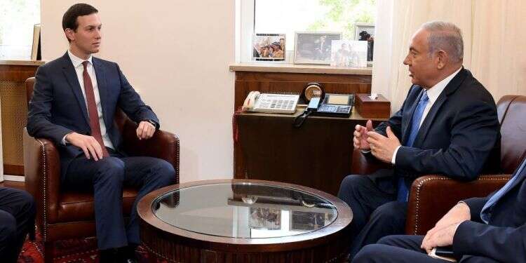 ג'ארד קושנר ובנימין נתניהו. צילום: US EMBASSY JERUSALEM
צילום: US EMBASSY JERUSALEM