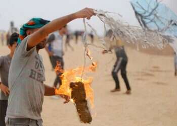 עפיפון חבלה. צילום: AFP