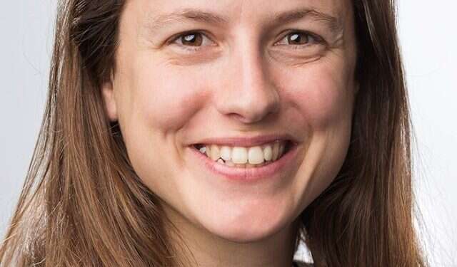 שירה אטינג. צילום: רונן גולדמן צילום: רונן גולדמן