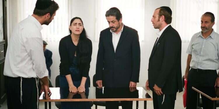 מתוך הסרט 'גט'. צילום: עמית ברלוביץ',  באדיבות yes צילום: עמית ברלוביץ', באדיבות yes