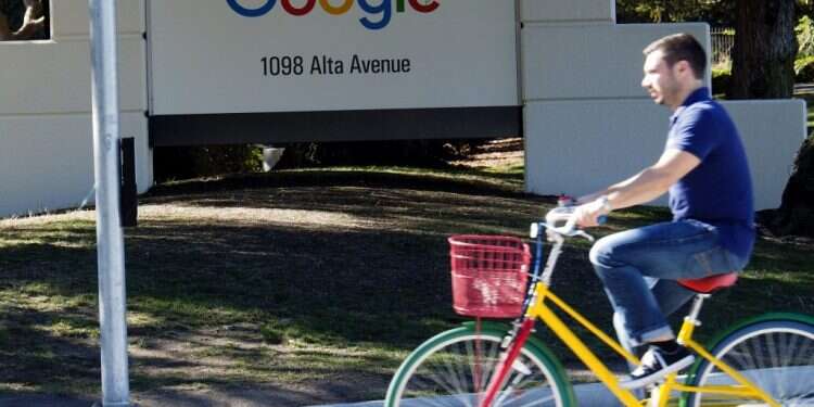 מתחם גוגל במאונטיין-ויו, קליפורניה. צילום: EPA צילום: EPA