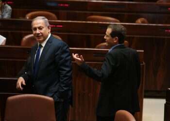 יצחק הרצוג ובנימין נתניהו. צילום: אורן בן חקון