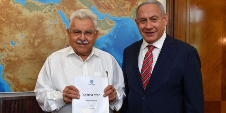 השר לשעבר משה ניסים מגיש השבוע את דו צילום: קובי גדעון, לע"מ