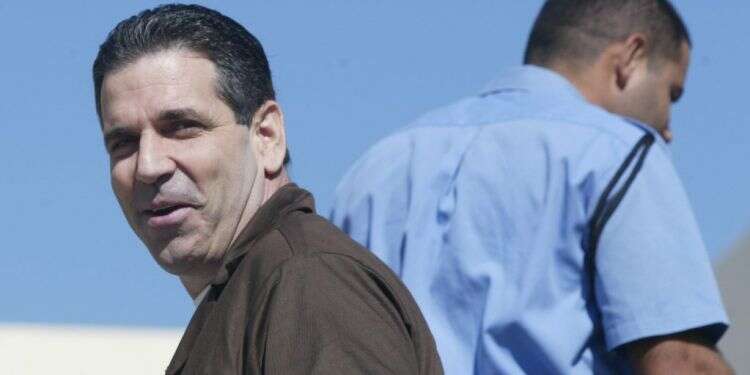 גונן שגב בכלא צלמון. צילום: אנצ'ו גוש-ג'יני
צילום: אנצ'ו גוש-ג'יני