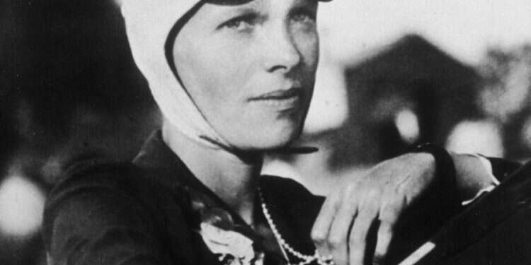 אמיליה ארהרט. צילום: גטי אימג'ס צילום: גטי אימג'ס