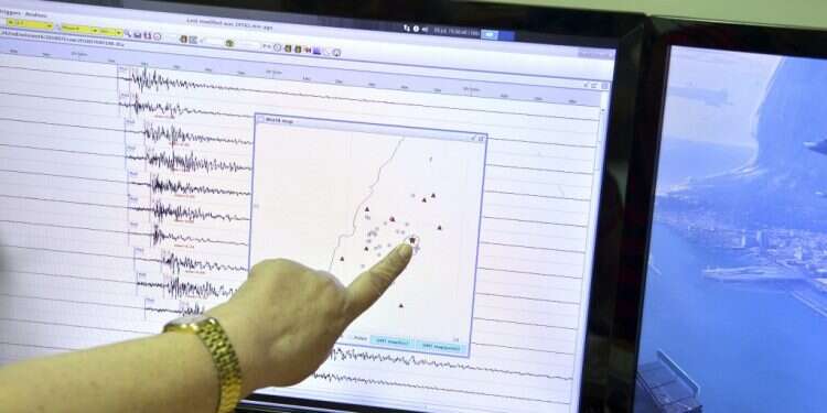 רישום הרעידות במכון הגיאופיסי. צילום: יוסי זליגר צילום: יוסי זליגר