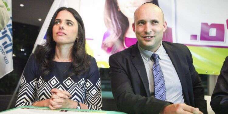 נפתלי בנט ואיילת שקד. צילום: יהושע יוסף צילום: יהושע יוסף