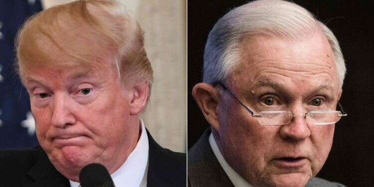 דונלד טראמפ והתובע הכללי סשנס. צילום: AFP צילום: AFP