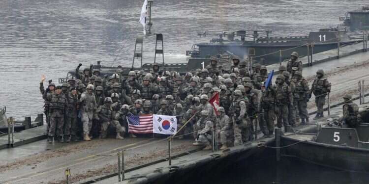 חיילים מצבאות ארה צילום: AP