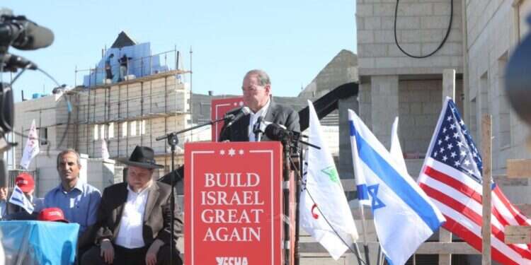 מייק האקבי ביהודה ושומרון. צילום: מרים צחי צילום: מרים צחי