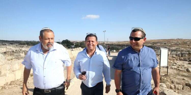 ח צילום: מרים צחי