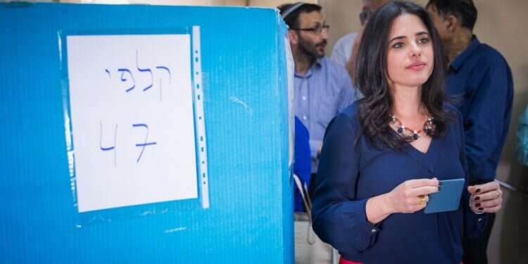 פריימריז בבית היהודי. צילום: יונתן זינדל/פלאש90 צילום: יונתן זינדל/פלאש90