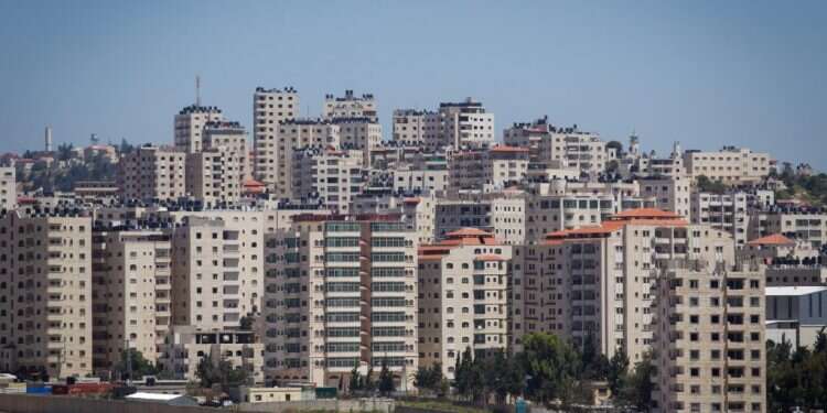 בנייה בלתי חוקית ליד גדר ההפרדה בירושלים. צילום: מרים אלסטר, פלאש 90 צילום: מרים אלסטר, פלאש 90