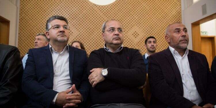 טלב אבו עראר, אחמד טיבי ויוסף ג'ברין. צילום: הדס פרוש, פלאש90 צילום: הדס פרוש, פלאש90