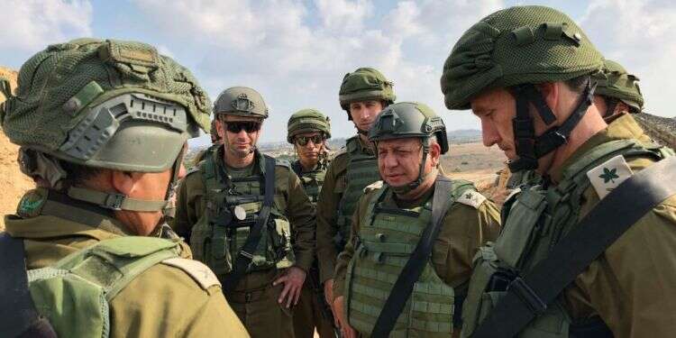 הרמטכ''ל גדי איזנקוט. צילום: דובר צה''ל צילום: דובר צה''ל