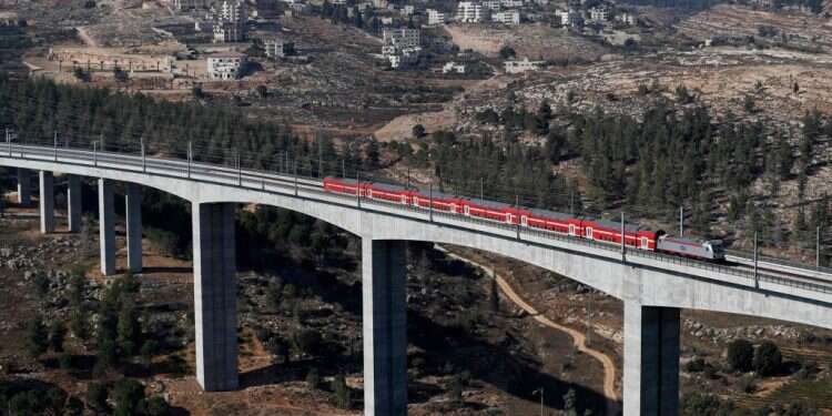 קו הרכבת החדש. צילום: AFP צילום: AFP