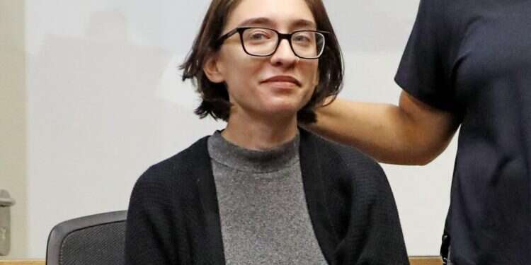 לארה אל-קאסם בבית המשפט. צילום: AFP צילום: AFP