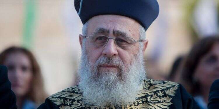 הראשון לציון הרב יצחק יוסף. צילום: יונתן זינדל, פלאש 90 צילום: יונתן זינדל, פלאש 90