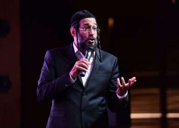 המרצדס של קורסי המאמנים יוצא לדרך