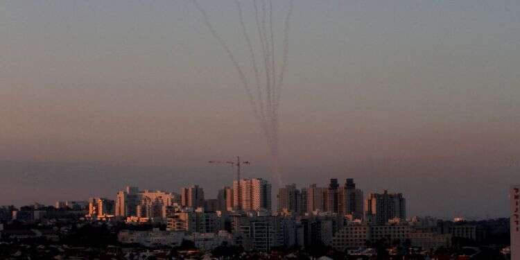 טילי יירוט של מערכת כיפת ברזל. צילום: AFP צילום: AFP