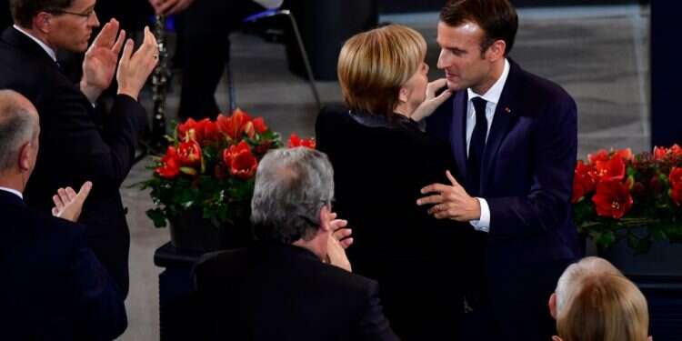 עמנואל מקרון ואנגלה מרקל. צילום: AFP צילום: AFP