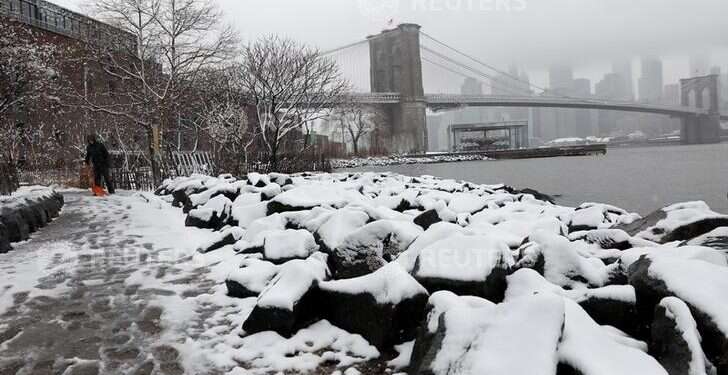 שלג בברוקלין. צילום: רויטרס צילום: רויטרס