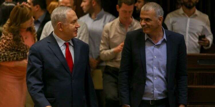 משה כחלון ובנימין נתניהו. צילום: אורן בן חקון עניין של זמן: הממשלה מחשבת את קצה לאחור