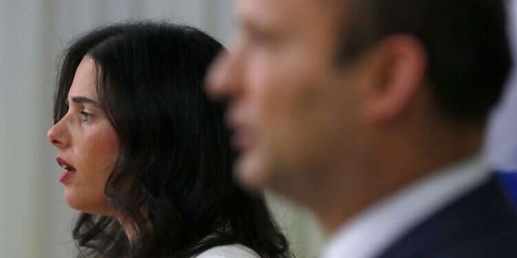 איילת שקד ונפתלי בנט. צילום: AFP צילום: AFP