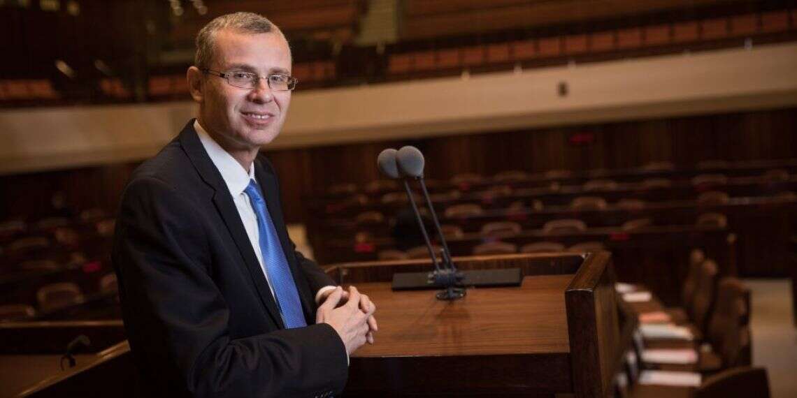 יריב לוין. צילום: אבישג שאר-ישוב צילום: אבישג שאר-ישוב