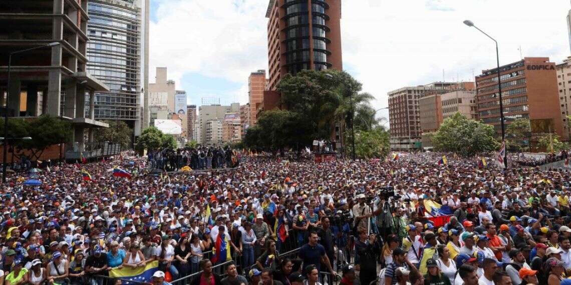 המחאות בוונצואלה. צילום: EPA צילום: EPA