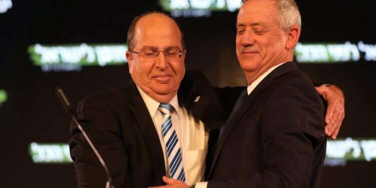 קהל עיתונאי אוהד: גנץ שכח מזהותה היהודית של ישראל