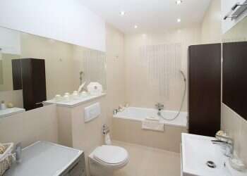 ניאגרה סמויה: חידוש מרענן לחדרי האמבטיה