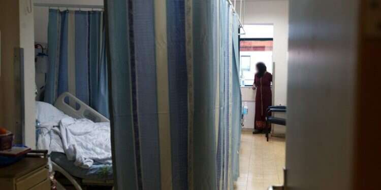 מחלקה פנימית בבית חולים. צילום: אנצ'ו גוש, ג'יני צילום: אנצ'ו גוש, ג'יני