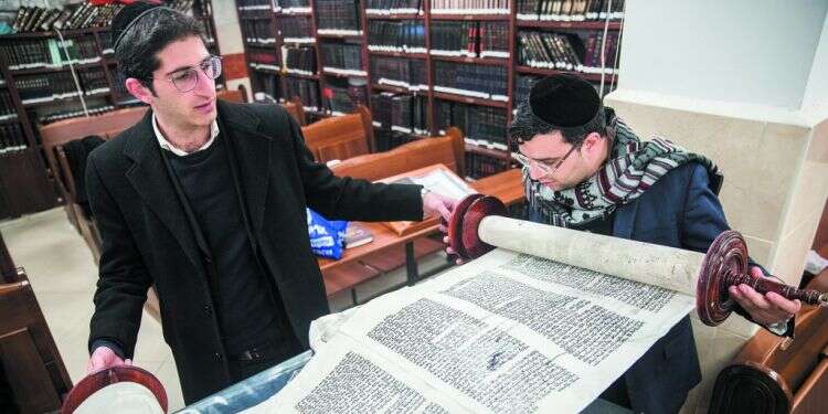 בית הכנסת בקריית יובל. צילום: יונתן זינדל, פלאש 90 צילום: יונתן זינדל, פלאש 90