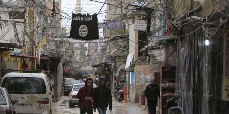 צעירים במחנה פליטים בלבנון. אילוסטרציה. צילום: רויטרס צילום: רויטרס