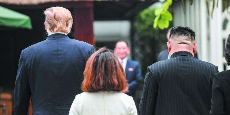 קים וטראמפ בהאנוי. צילום: AFP צילום: AFP