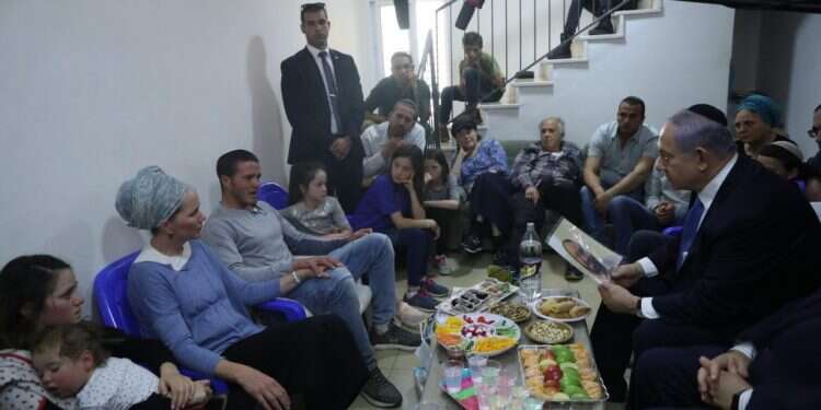 רה צילום: מרים צחי