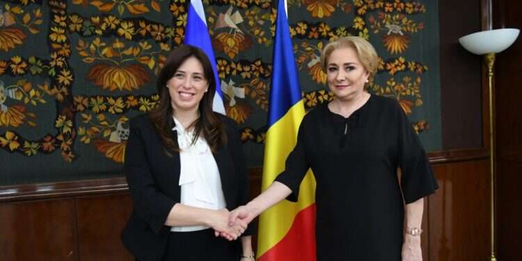 רומניה והונדורס מכריזות: נפתח שגרירויות בירושלים