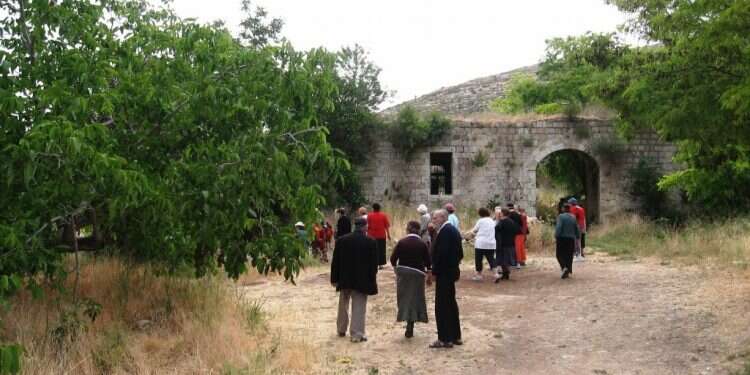 מטיילים בחאן, 2008. צילום: דניאל ונטורה צילום: דניאל ונטורה