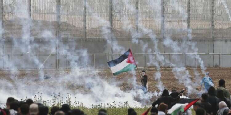 הפגנות בגבול עזה. צילום: AFP
 צילום: AFP